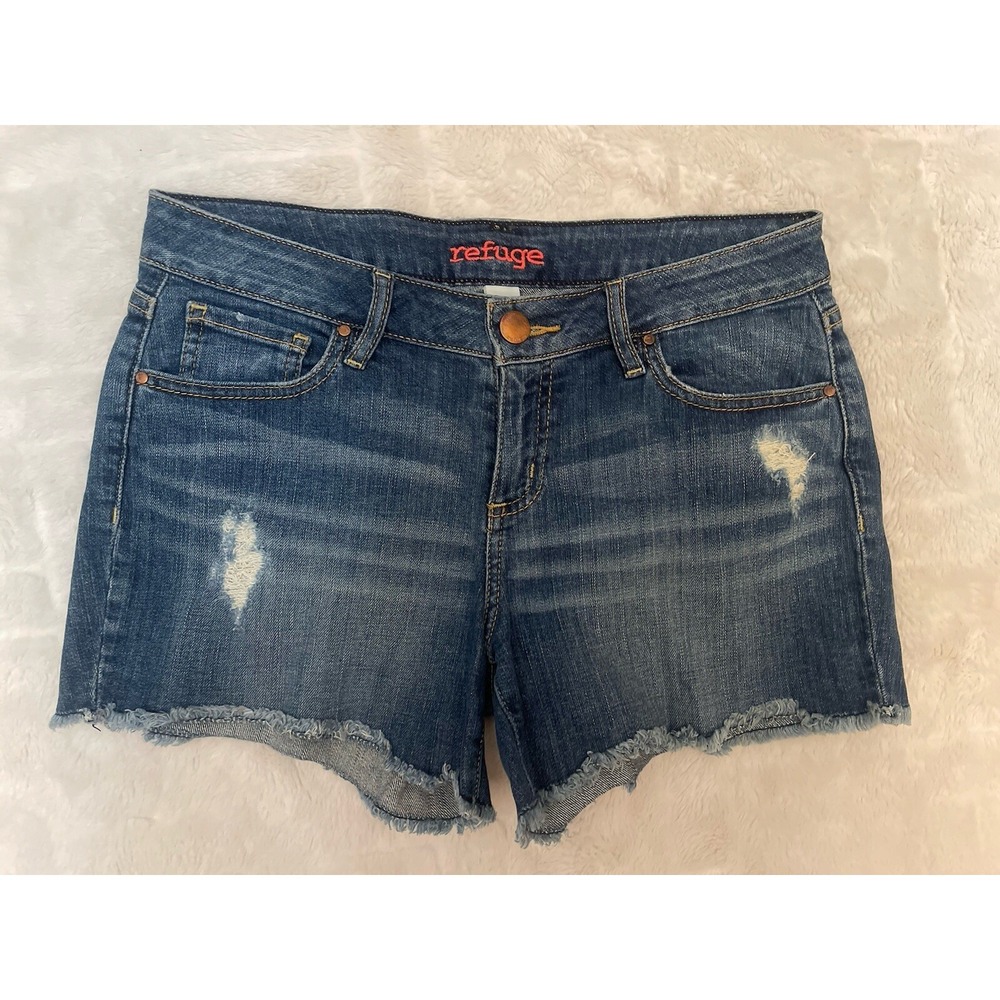 Refuge Womens shorts blue denim size 6 Cut Off Raw Hem Distressed